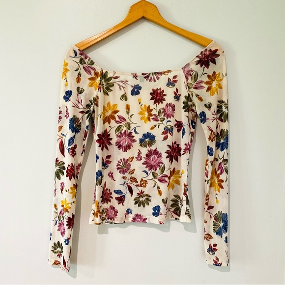 Ambiance Crop Top Medium - Picture 5 of 6